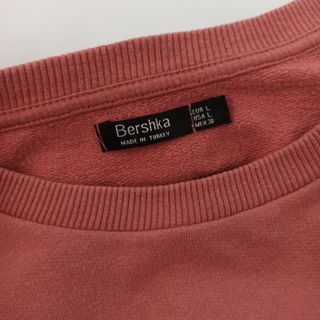(Kategori: ) berada di . Dikirim oleh vanessaaa31 (ID iklan 1006961199, Gambar 1). Deskripsi: .