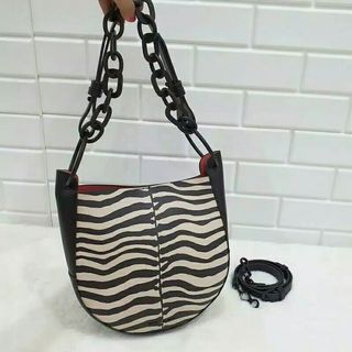 (Kategori: ) berada di . Dikirim oleh keykey16 (ID iklan 1006880190, Gambar 1). Deskripsi: .