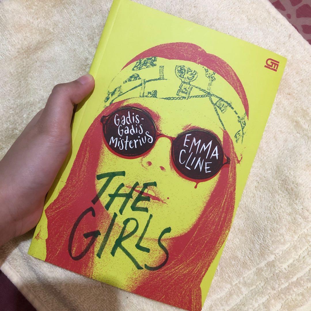 The Girls Emma Cline Buku Alat Tulis Buku Di Carousell