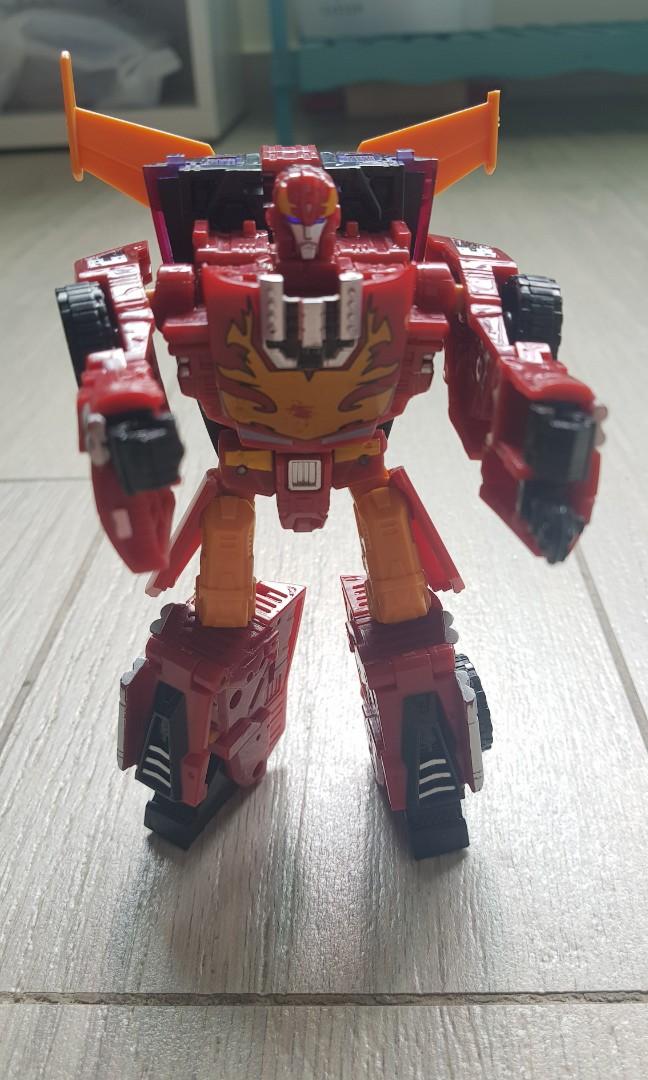 Transformers (Category: Vehicle & Diecast Models) located in Singapore. Submitted by sirjp (Listing ID 1006846446, Image 1). Description: Selling a used Hot Rod. No broken parts..