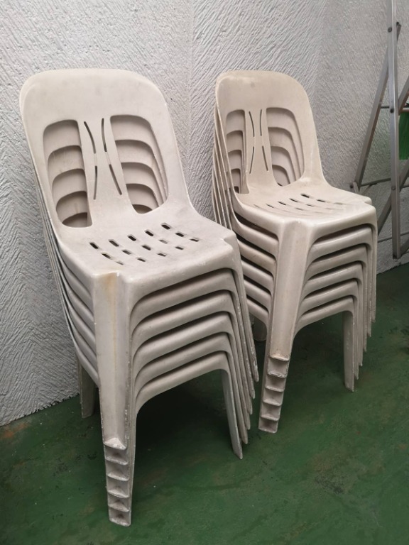 URATEX MONOBLOCK 6 PCS CHAIRS AND 1 PC TABLE PER SET Furniture