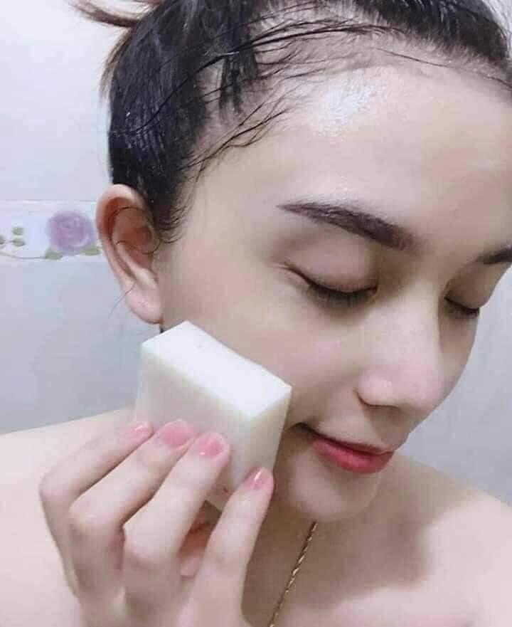 vitamin e soap thailand (Category: Vitamins & Supplements) located in Manila. Submitted by wadeandrei (Listing ID 1007034058, Image 3). Description: Made in Thailand ✅Basta gawang Thailand, alam a yan besh garantisado maganda at super effective no false promises ✅Face and body soap and moisturiser na mga beshy safe for pregnant and lactating mom's.. Vit E Soap ✅Vitamin E Moisturizing Soap ✅Skin care soap, smooth texture With nourishing vitamins E