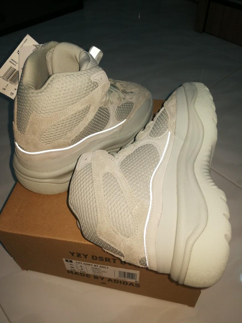 yeezy desert boot box