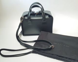 （分類：）位於 。 由 jun_buy 提交（商品編號 1007113151，圖片 1）。簡介： 。