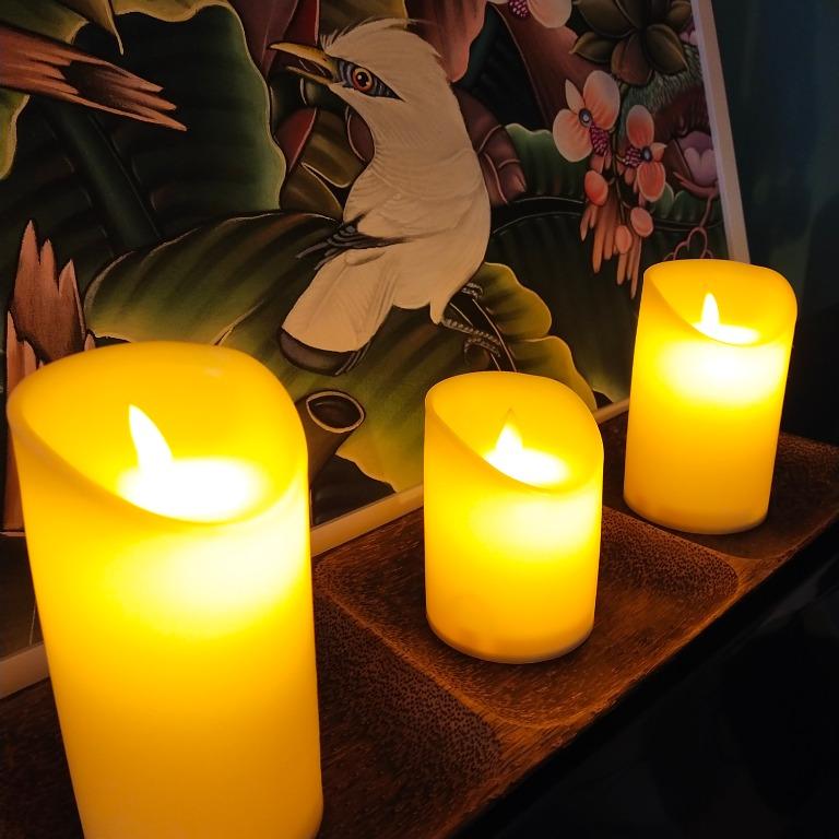 beautiful electronic candles (Category: Vases & Decorative Bowls) located in Cheras. Submitted by airswift (Listing ID 1007140708, Image 1). Description: Beautiful candles, for raya Safe and clean, wont cause fire Battery operated 3 candles in one set .