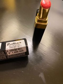 (Category: ) located in . Submitted by mnlbeautyboutique (Listing ID 1007248876, Image 1). Description: .