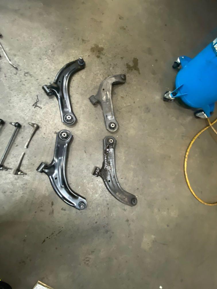Control Arm (Category: Suspension & Handling) located in Singapore. Submitted by uautocare0309 (Listing ID 1007106977, Image 3). Description: .
