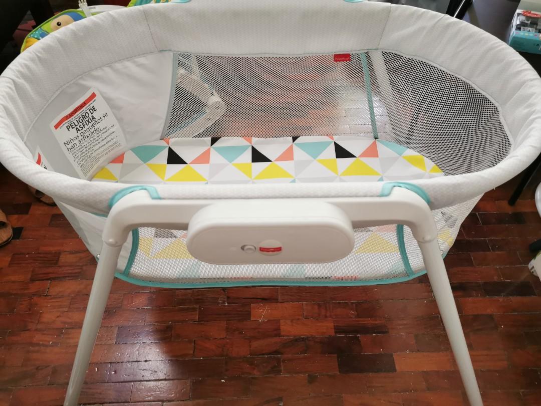 Fisher price stow n go bassinet batteries store
