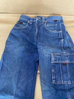 (Category: ) located in . Submitted by coollen (Listing ID 1007097823, Image 1). Description: .