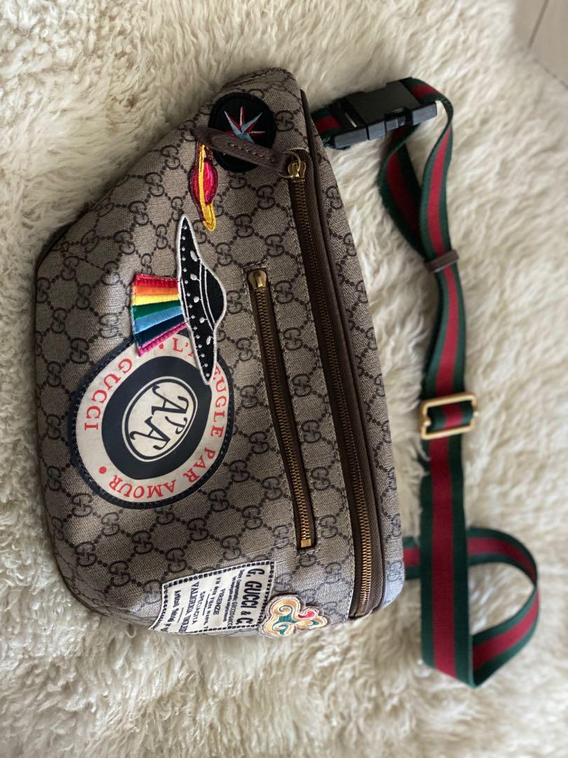 Gucci Pouch Bag, Men's Fashion, Bags 