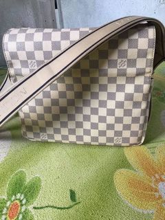 (Category: ) located in . Submitted by joan1027 (Listing ID 1007251292, Image 1). Description: .