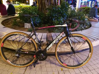 （分類：）位於 。 由 janlai227 提交（商品編號 1007237549，圖片 1）。簡介： 。