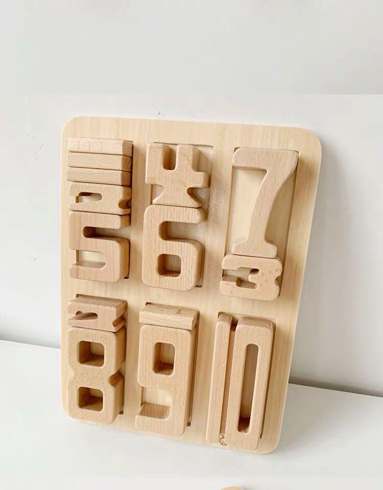 montessori wooden blocks