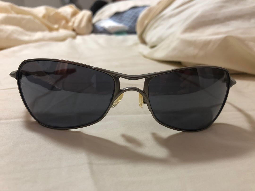 Oakley hot sale crosshair 1.0
