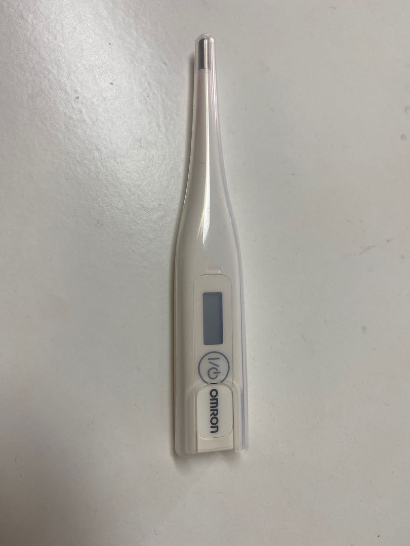 Omron digital thermometer battery, Health & Nutrition, Thermometers on