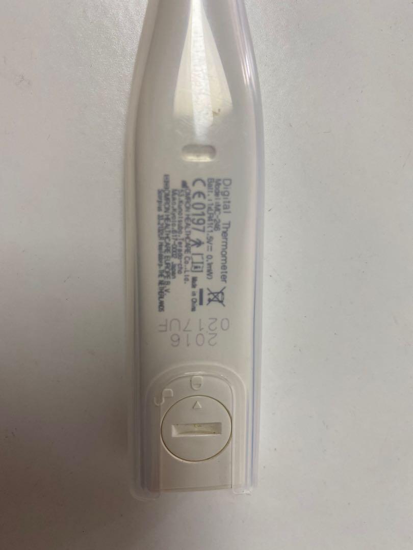 Omron digital thermometer battery, Health & Nutrition, Thermometers on