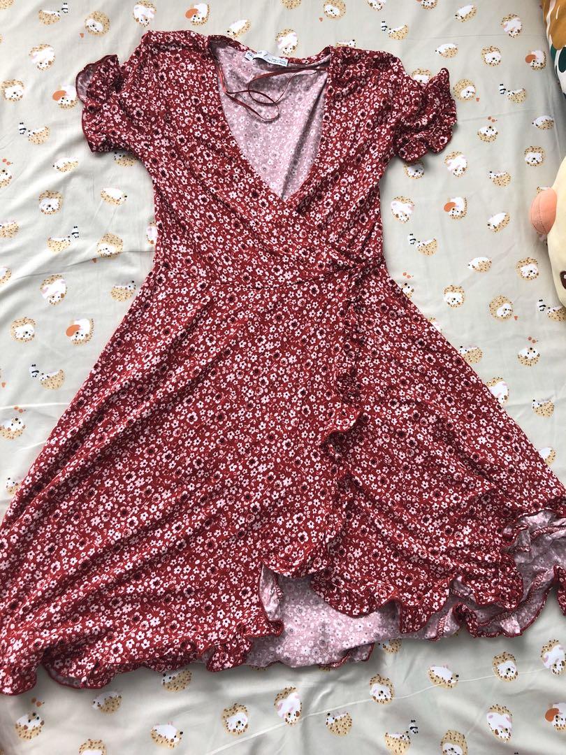 Pull and bear red dress outlet