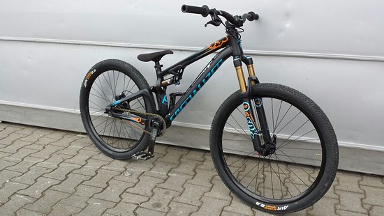 specialized slopestyle bike