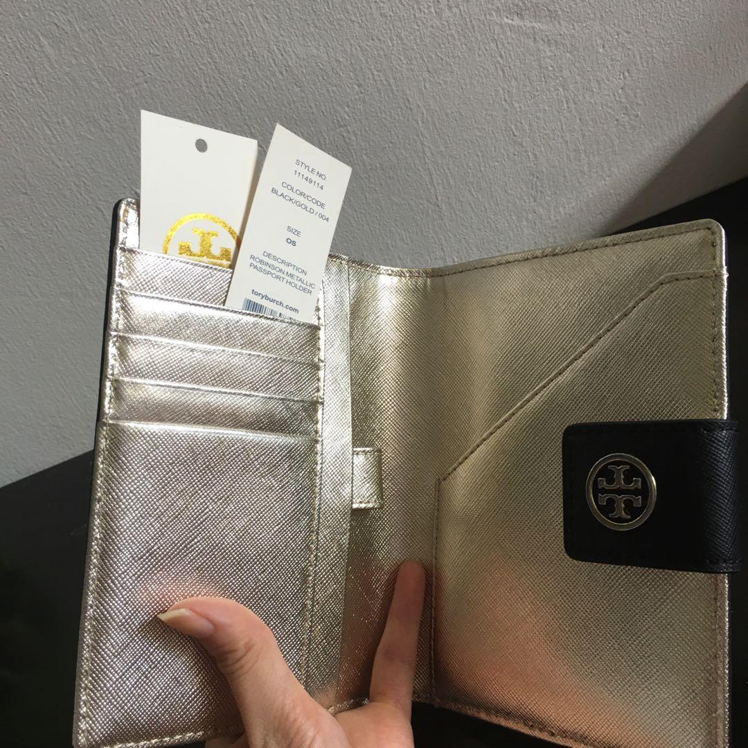 Tory Burch passport holder wallet, Women's Fashion, Watches