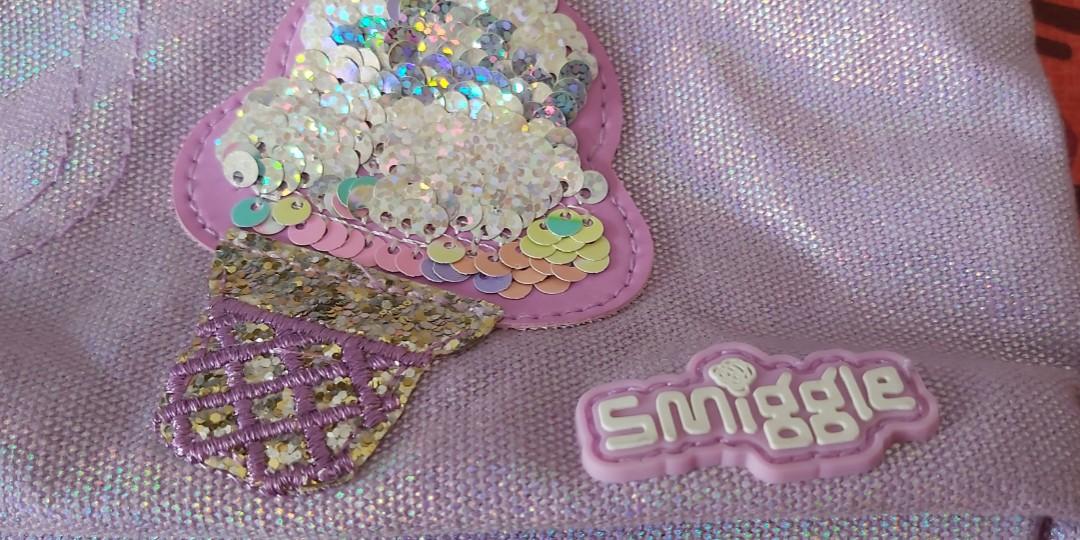 VGUC-EUC Smiggle kids cross body bag (Category: Diaper Bags & Wetbags) located in Bacoor. Submitted by sorinmarkov (Listing ID 1007103031, Image 3). Description: For Sale Only EUC-VGUC Smiggle Kids cross body bag Bought from Australia dimension: 11 x 6 1/2 x 2 1/2 inches strap length: shortest: 27inches longest: 50inches flaw: with small stain (pls see last pic) firm on price No free Sf Lalamove only MOP: BPI, BDO, Lalamove Purchase service (COD)