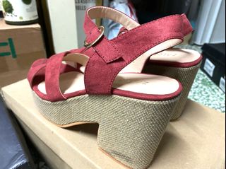 （分類：）位於 。 由 artandstyle 提交（商品編號 1007162080，圖片 1）。簡介： 。