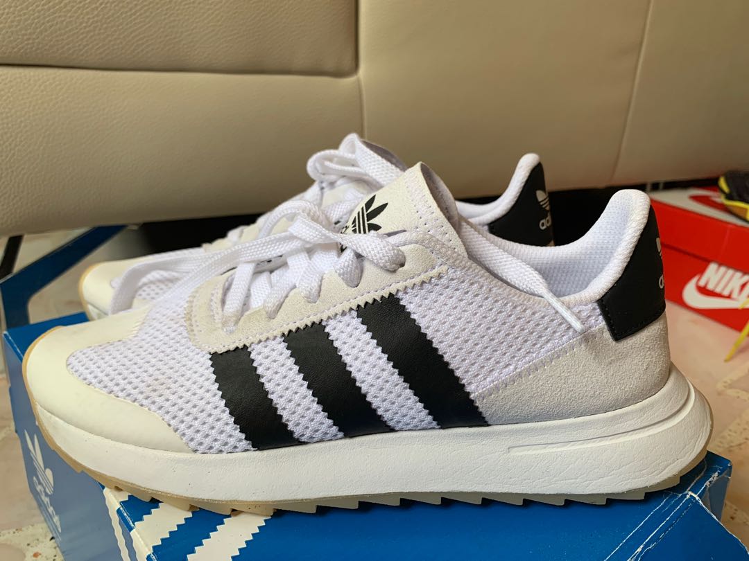 Adidas women s flash runner shoes Men s Fashion Footwear Sneakers on Carousell
