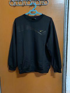 Auth Nike Sweater