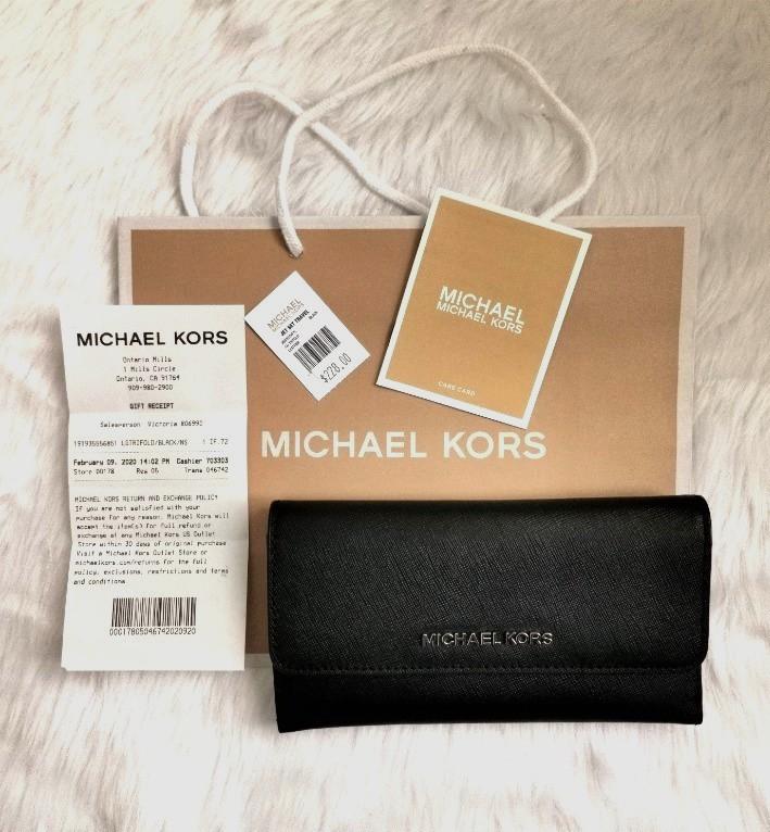 Authentic Michael Kors Wallet Trifold Jet Set Travel Large Black, FREE  SHIPPING, Women's Fashion, Bags & Wallets, Wallets & Card holders on  Carousell