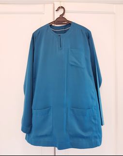 (Category: ) located in . Submitted by lolas.closet (Listing ID 1007344177, Image 1). Description: .
