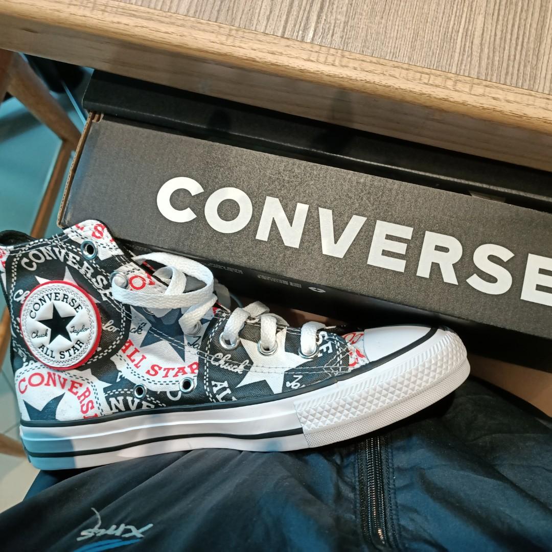converse 38.5 size shoe