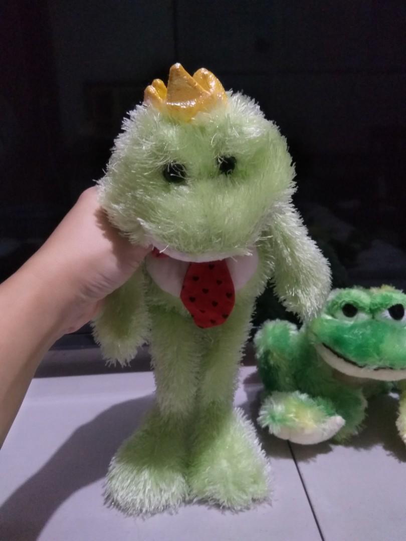 Ganz stuffed frog discount