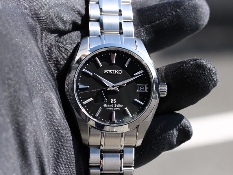 Grand Seiko SBGA003 9R65 Spring Drive 41MM Stainless Steel Watch, Luxury,  Watches on Carousell