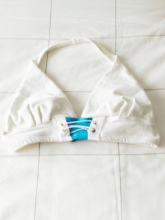 (Category: ) located in . Submitted by curated_editions (Listing ID 1007400217, Image 1). Description: .
