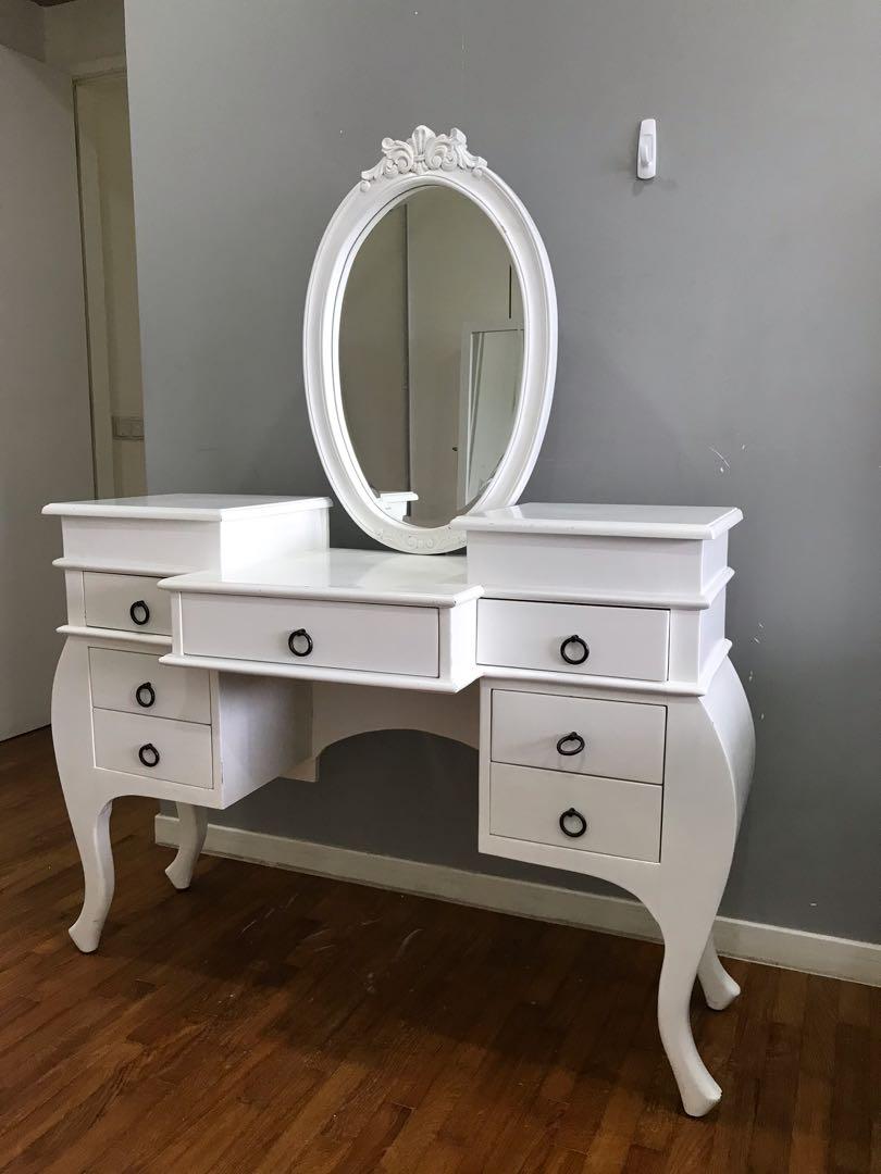 grey wood dressing table