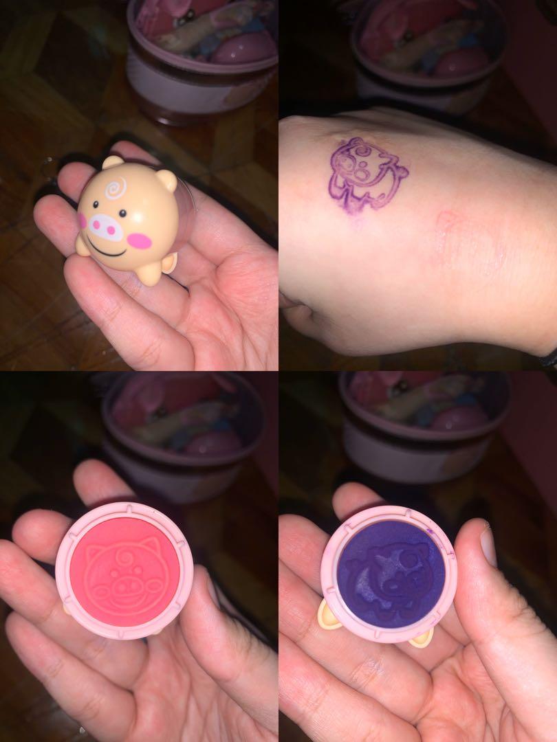 PIG COLLECTION (Part 2) (Category: Character Goods) located in Malabon City. Submitted by decluttergirly (Listing ID 1007514972, Image 3). Description: 500 Disney Hamm Tsum Tsum (Small) 80 Pig Stamp 200 Debbi: Summer Pig Keychain 200 Sanrio: Hello Kitty Pig Charm 400 Pork Chop & Friends: Phone Pouch 70 Crystal Pig Charm 50 Long Limbs Pig Charm 0 Bejeweled Pig Necklace (Broken) #carouswitch.