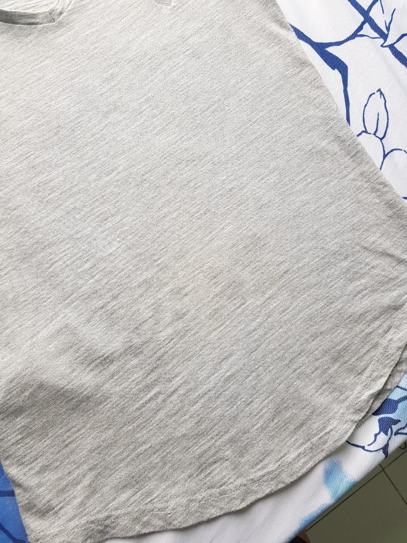 Promode (Category: Traditional & Ethnic wear) located in Paranaque City. Submitted by e.park (Listing ID 1007378378, Image 3). Description: Slightly has oil stain on lower part. Please see picture😊 Good Condition!.