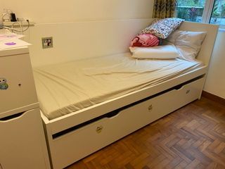 (Category: ) located in . Submitted by benwill (Listing ID 1007323581, Image 1). Description: .