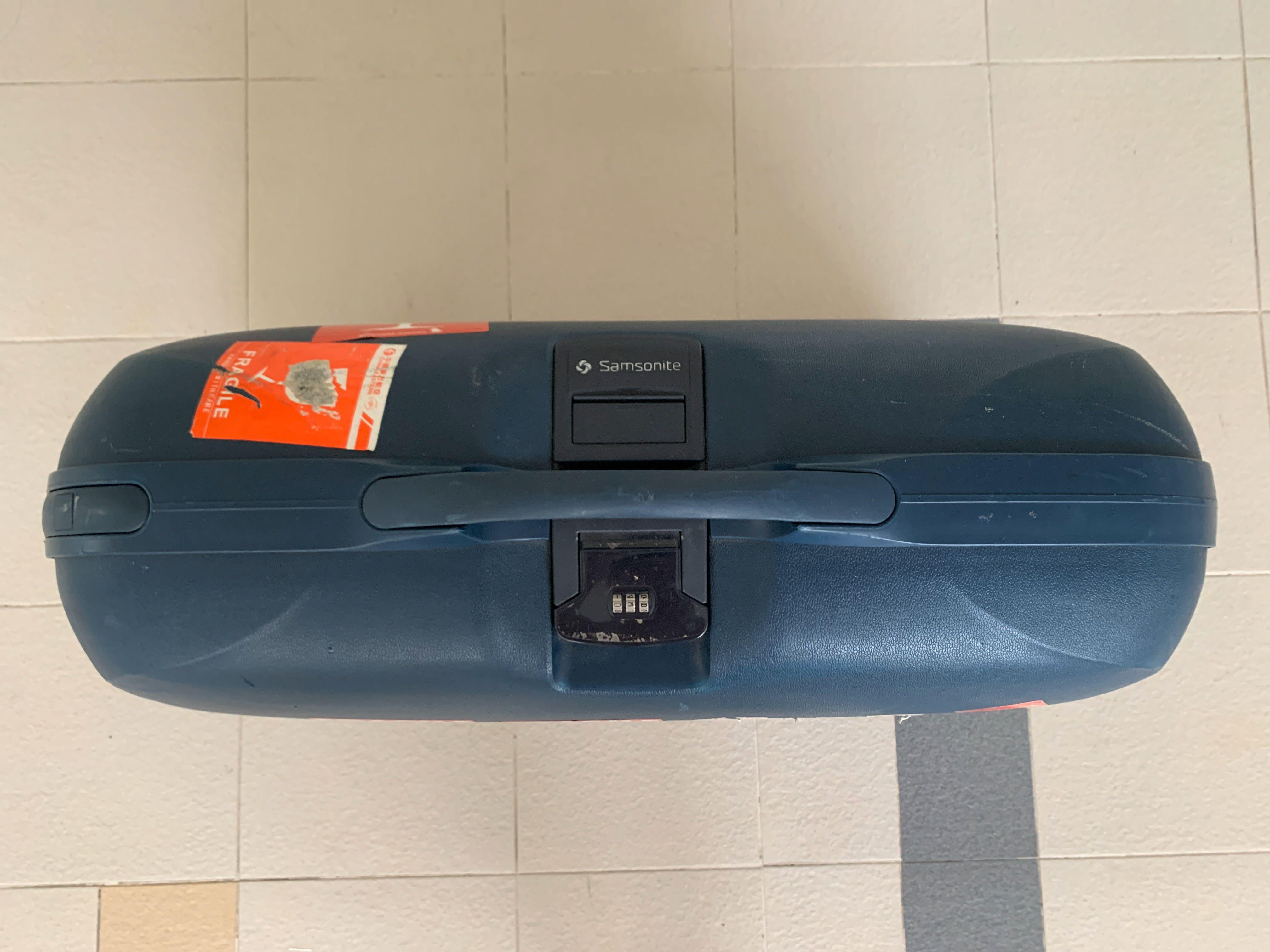 Samsonite Clamshell Large Volume 4 wheel Cart Luggage 28” with Lifetime