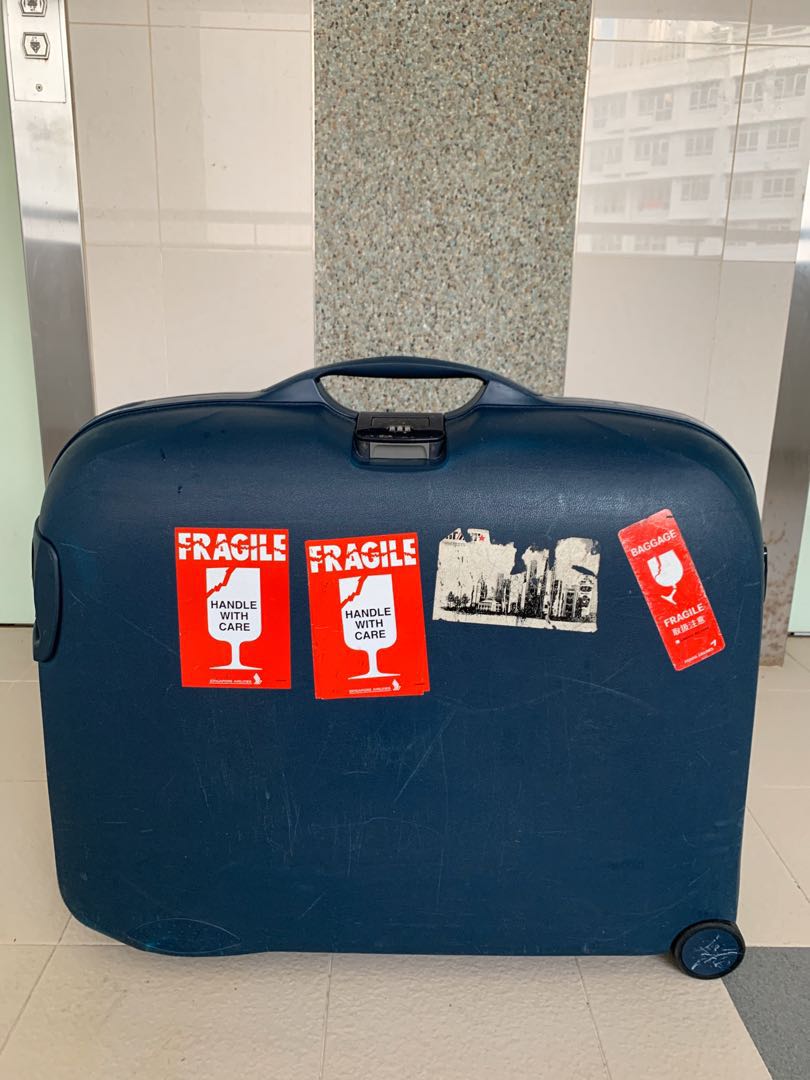 Samsonite Clamshell Large Volume 4 wheel Cart Luggage 28” with Lifetime