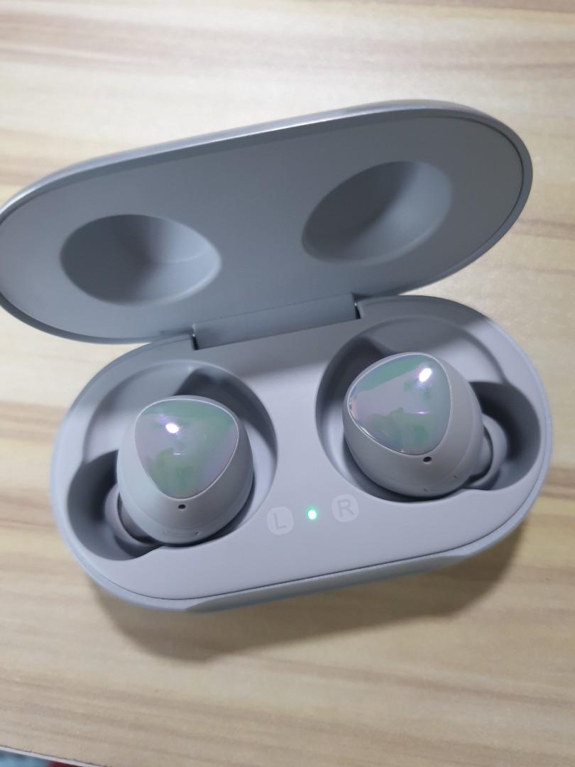 Galaxy buds best sale aura glow
