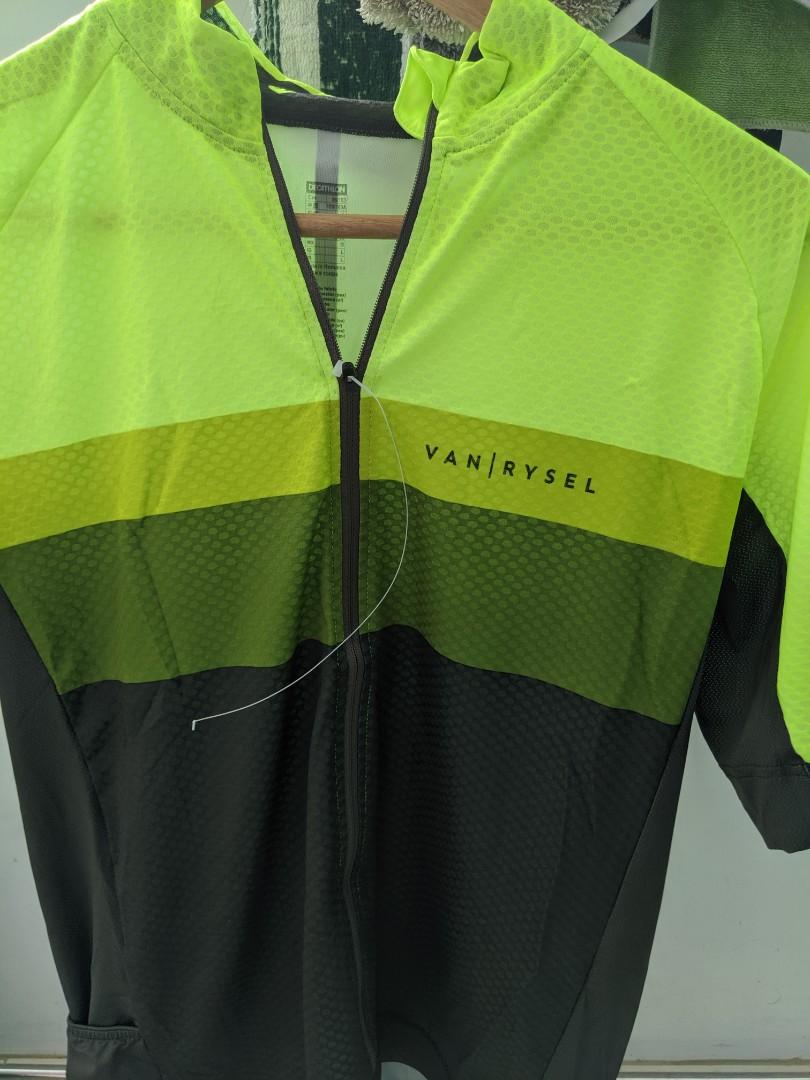 van rysel cycling jersey