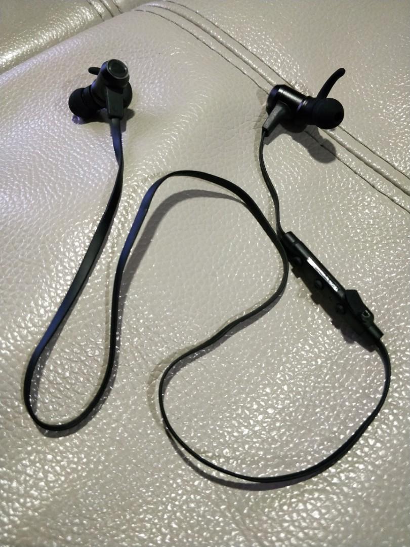 VAVA MOOV 28 Wireless Bluetooth sports Earphones