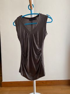 (Category: ) located in . Submitted by preloved_apparel_ (Listing ID 1007373808, Image 1). Description: .