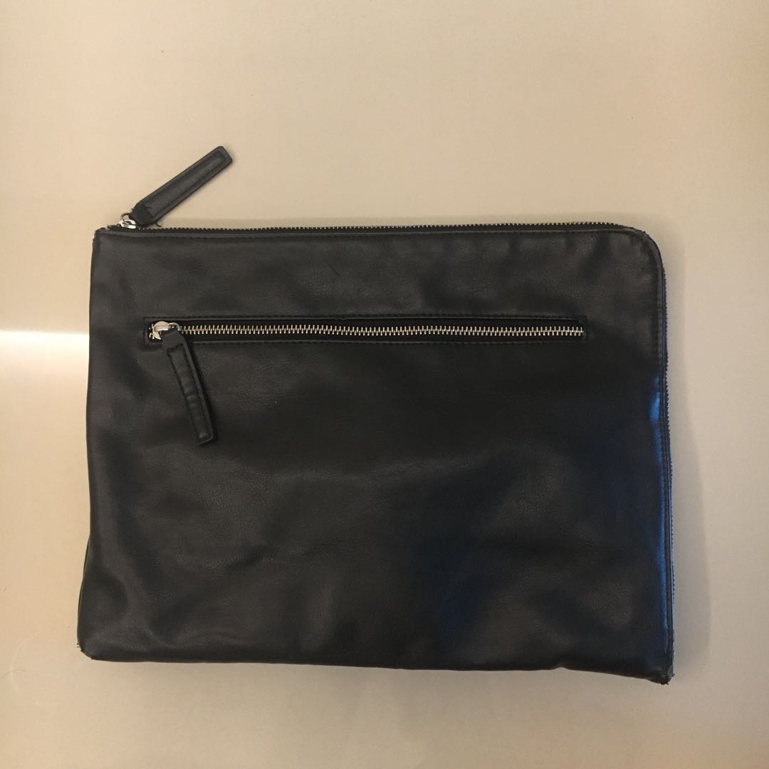 zara clutch bag man