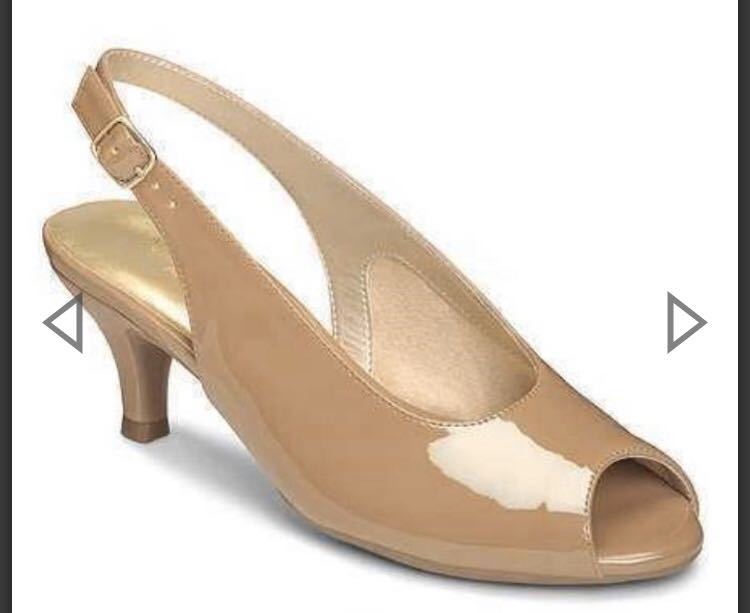 Aerosoles peep toe top heels