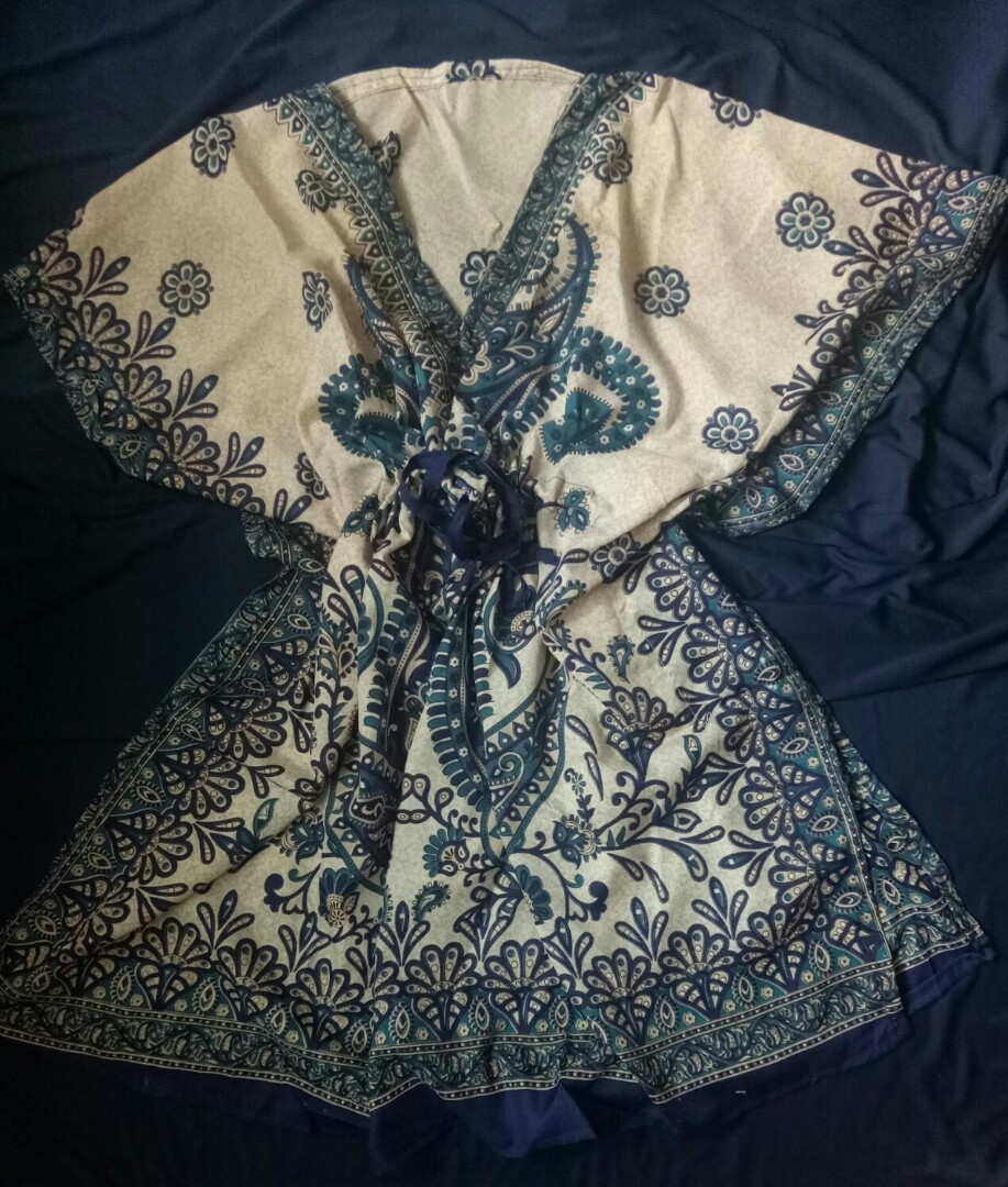 Baju Kelawar Blouse Women S Fashion Clothes Others On Carousell