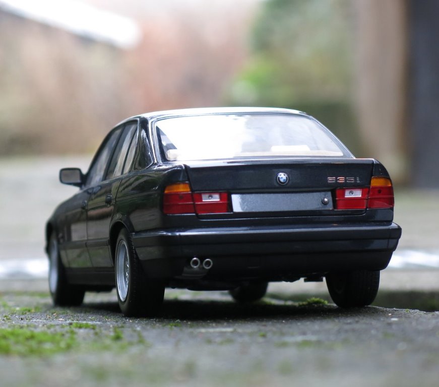 BMW E34 535i 1/18 Minichamps PMA, Toys & Collectibles, Figurines