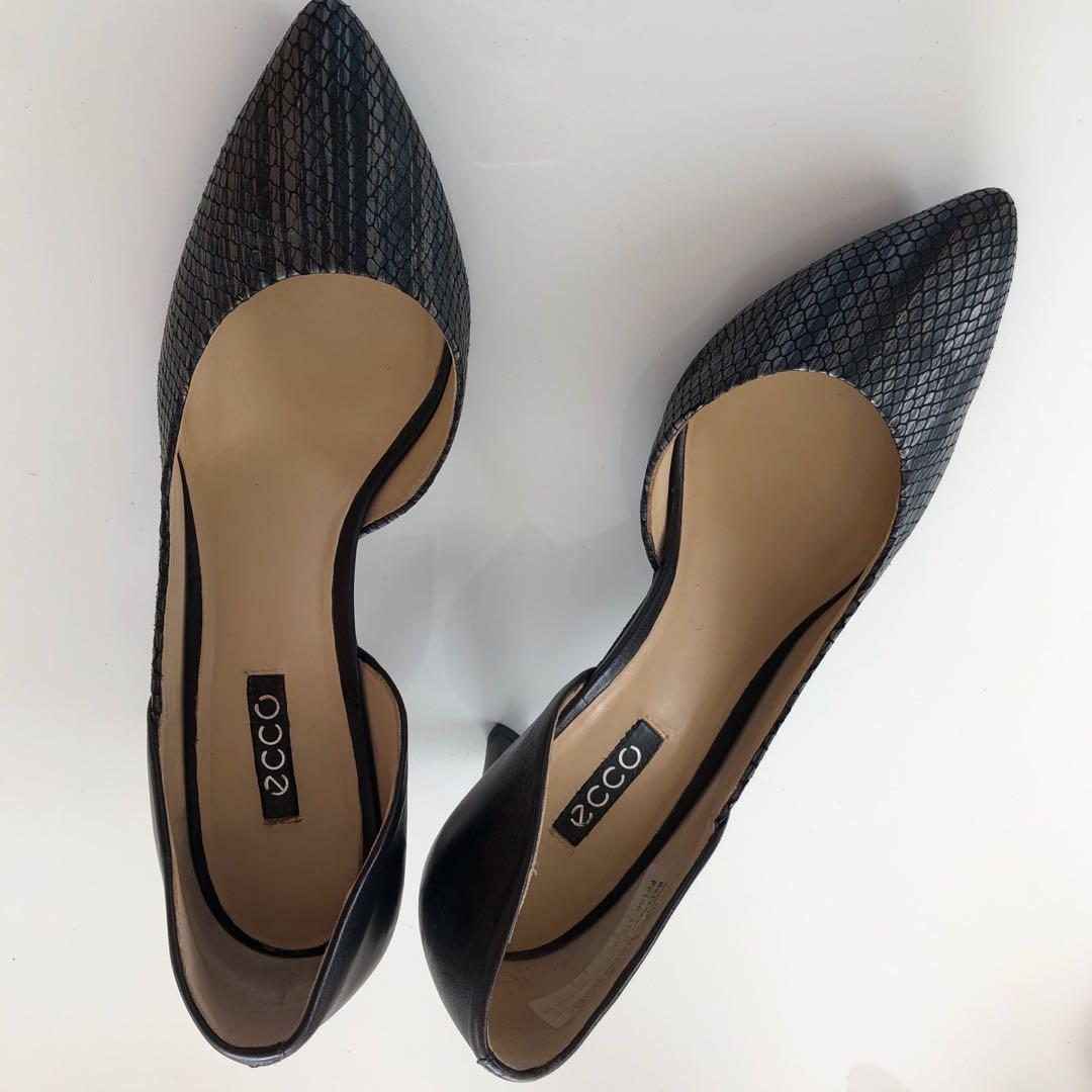 ecco black heels
