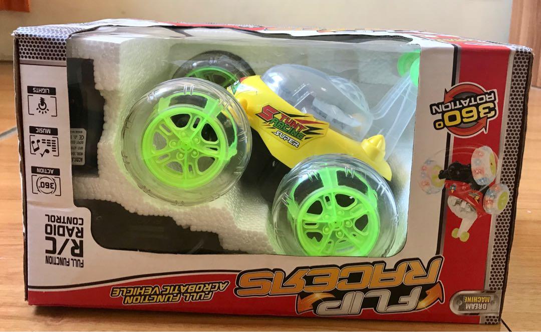 Flipping remote controlled racing car, Hobbies & Toys, Toys & Games on