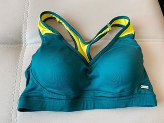 （分類：）位於 。 由 izlam_723 提交（商品編號 1003887568，圖片 1）。簡介： 。
